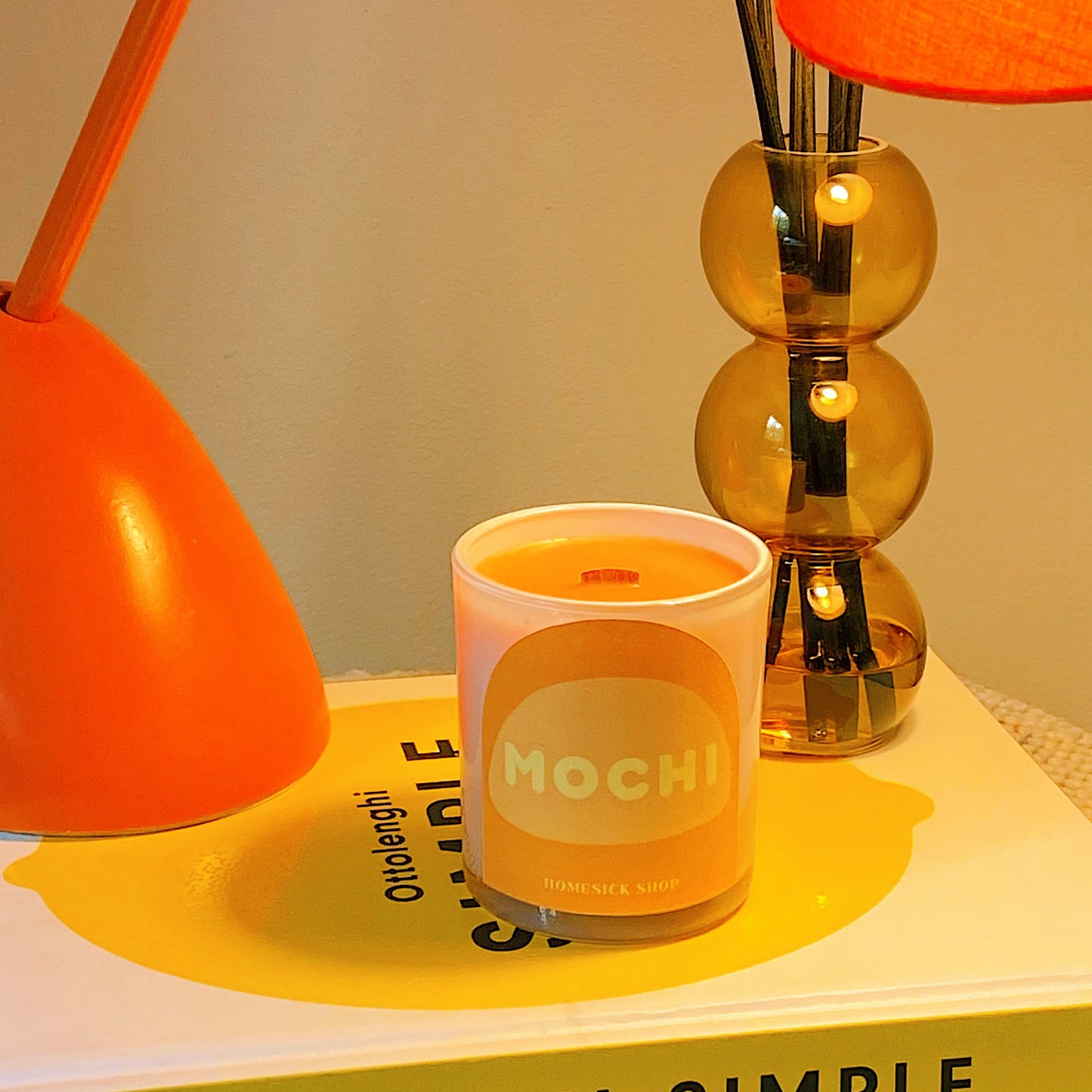mochi candle.